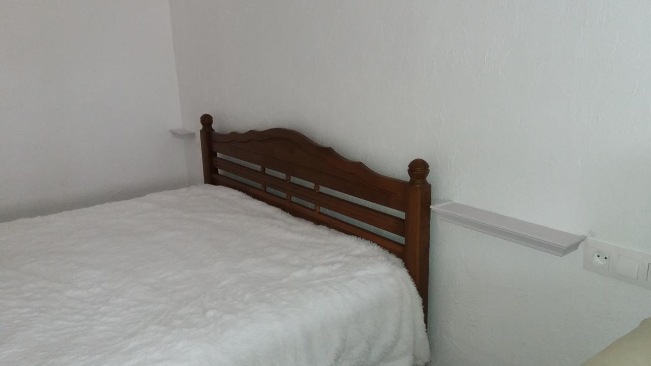 Vladimirskie Apartamenty In Center Of Brest Esterno foto